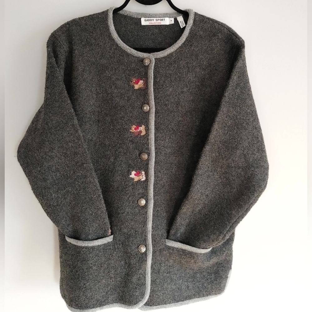 Vintage 100% Wool Gaddy Sport Collection Cardigan Medium with Dog Embroidery